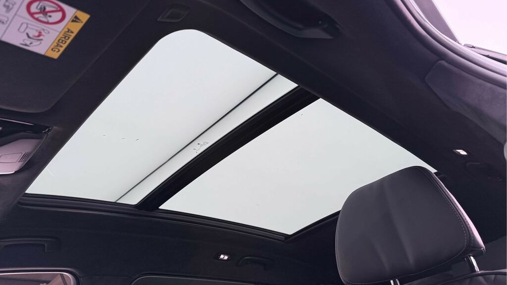 BMW X7 M Sport Black #20