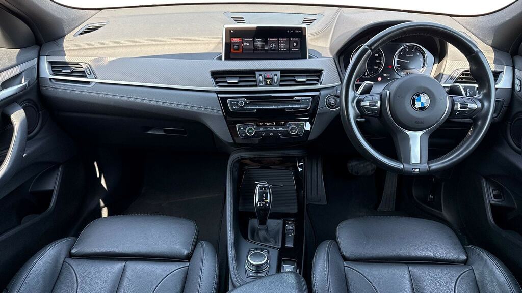 BMW X2 Sdrive 20I M Sport Step Black #4