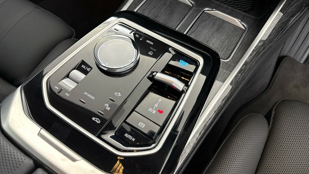 BMW i7 400Kw Xdrive60 Excellence 105.7Kwh Exec Black #10
