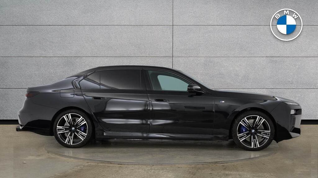 BMW i7 400Kw Xdrive60 M Sport Pro 105.7Kwh Black #3