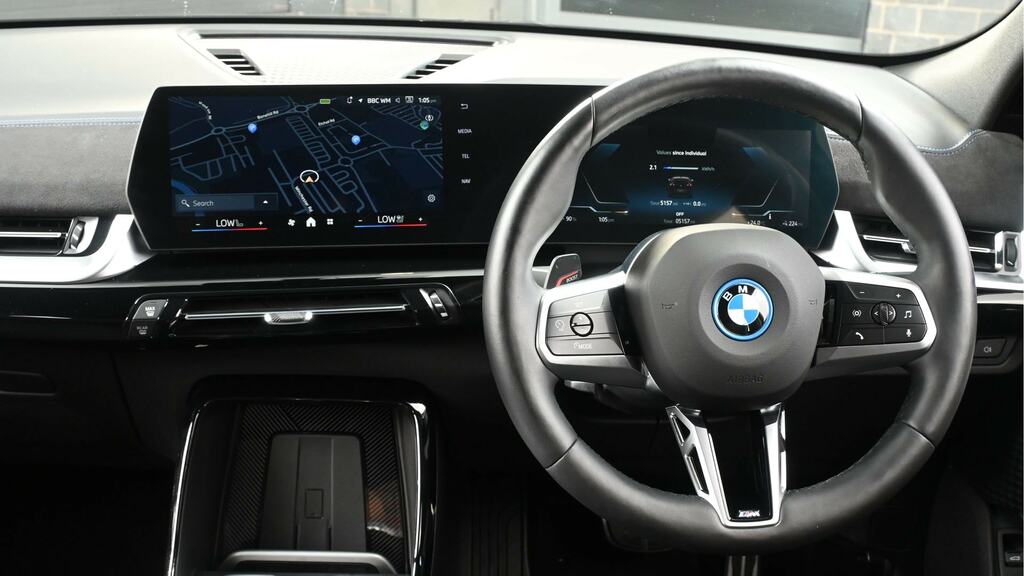 BMW iX2 150Kw Edrive20 Shadow Ed 65Kwh Tech Black #5