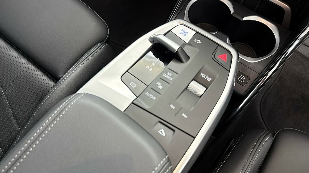 BMW iX2 Suv Grey #10