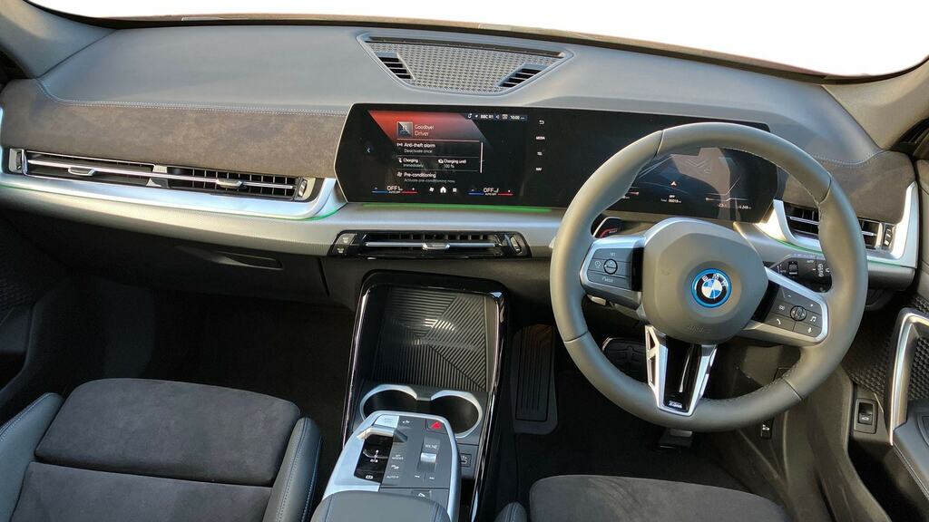 BMW iX1 230Kw Xdrive30 M Sport 65Kwh Red #4