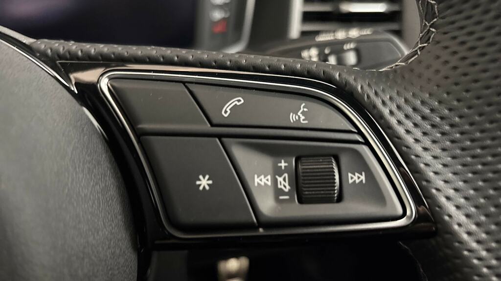 Audi A1 25 Tfsi Sport S Tronic Black #18