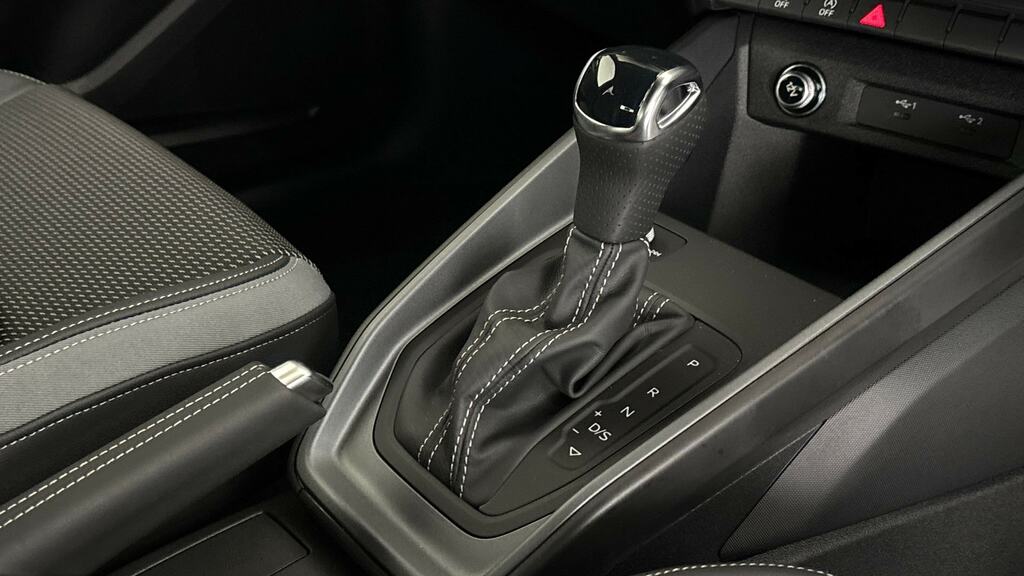 Audi A1 25 Tfsi Sport S Tronic Black #14