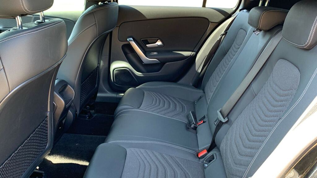 Mercedes-Benz A Class A180 Amg Line Executive Silver #12