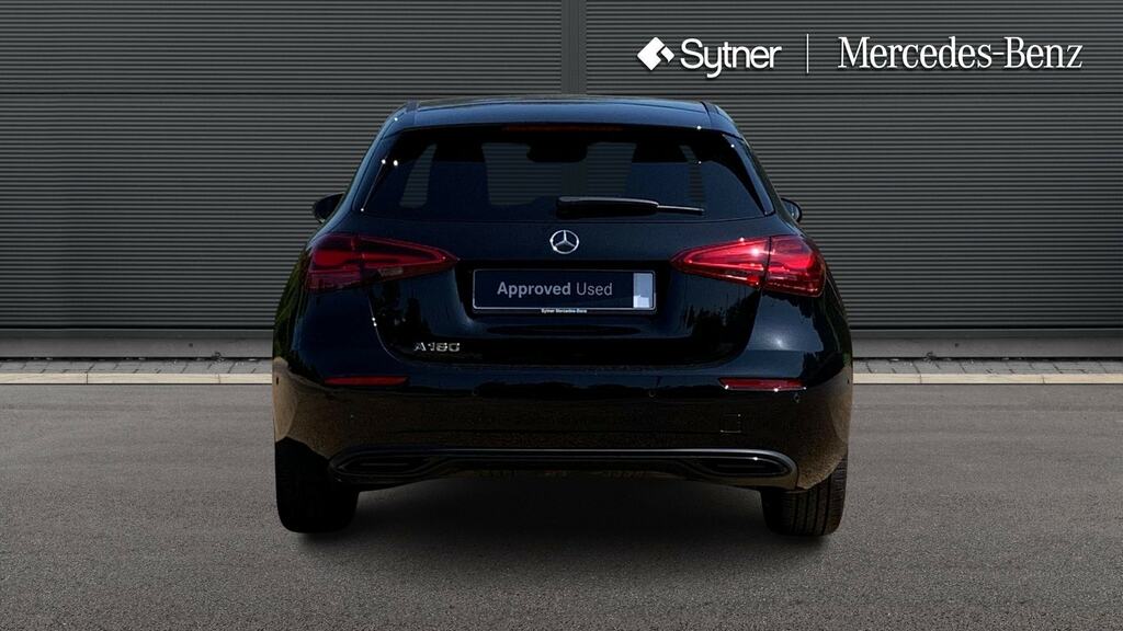 Mercedes-Benz A Class A180 Amg Line Executive Silver #7