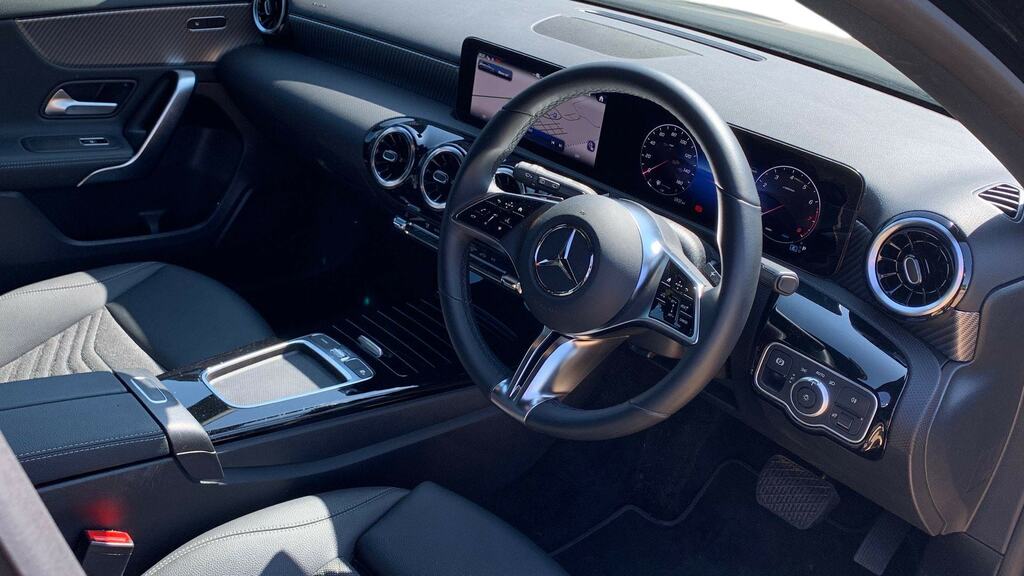 Mercedes-Benz A Class A180 Sport Edition Black #3