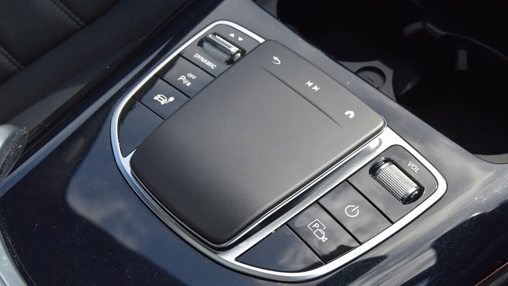 Mercedes-Benz EQC Suv Black #14