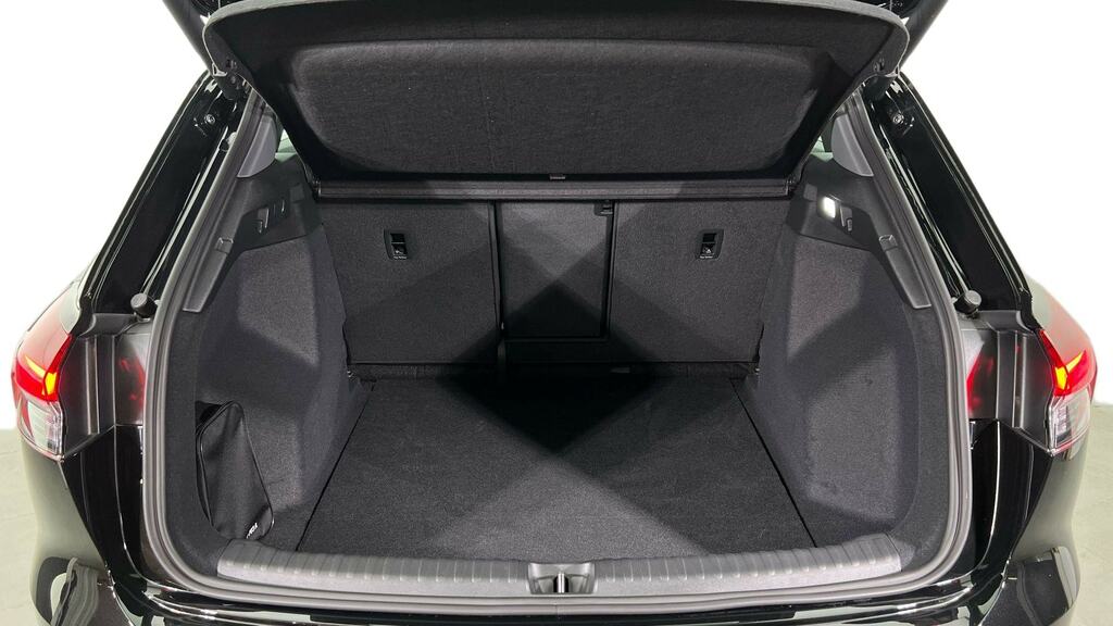 Audi Q4 E Tron 210Kw 45 82Kwh Black Edition Grey #20