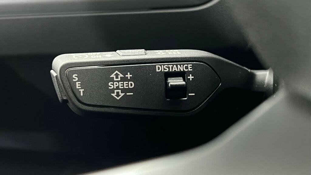 Audi Q4 E Tron 210Kw 45 82Kwh Black Edition Grey #32