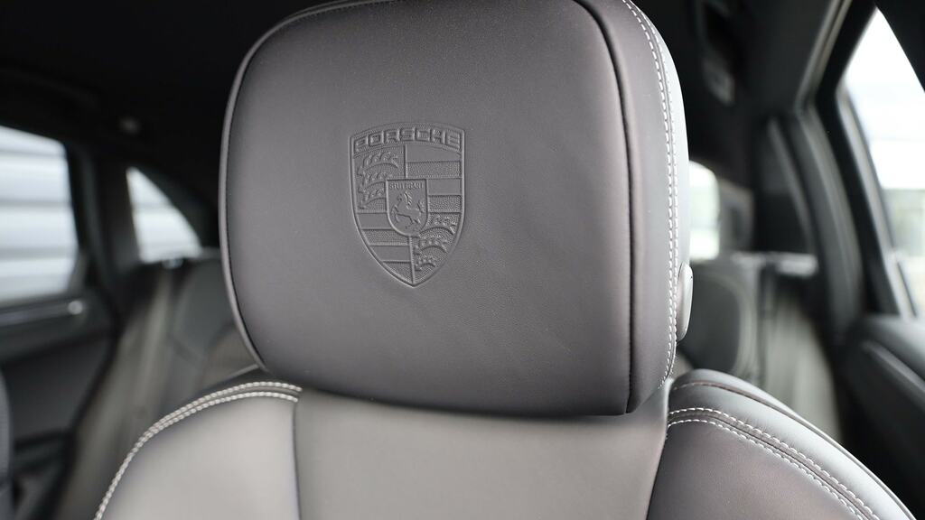 Porsche Macan Gts 2023 Black #9