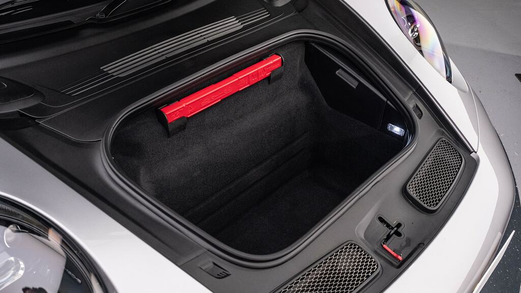 Porsche 911 Targa 4 Gts  #19