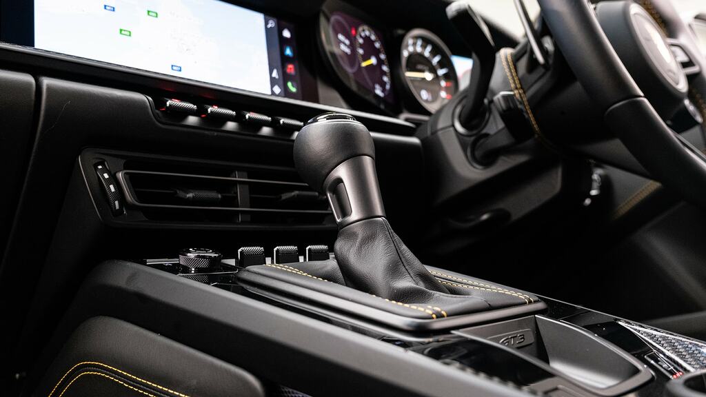 Porsche 911 Targa 4 Gts  #12