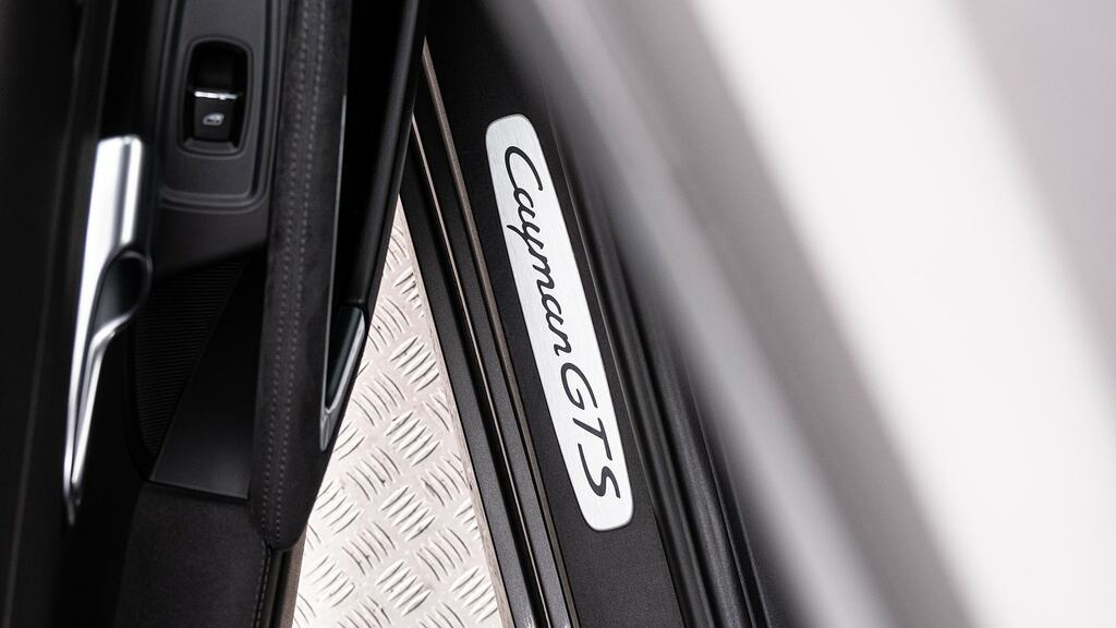 Porsche 718 Cayman 2.5 S Pdk Grey #47