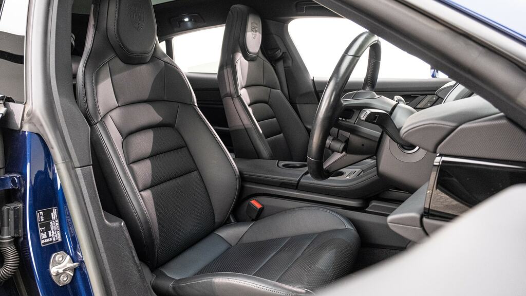 Porsche Taycan Turbo Black #11