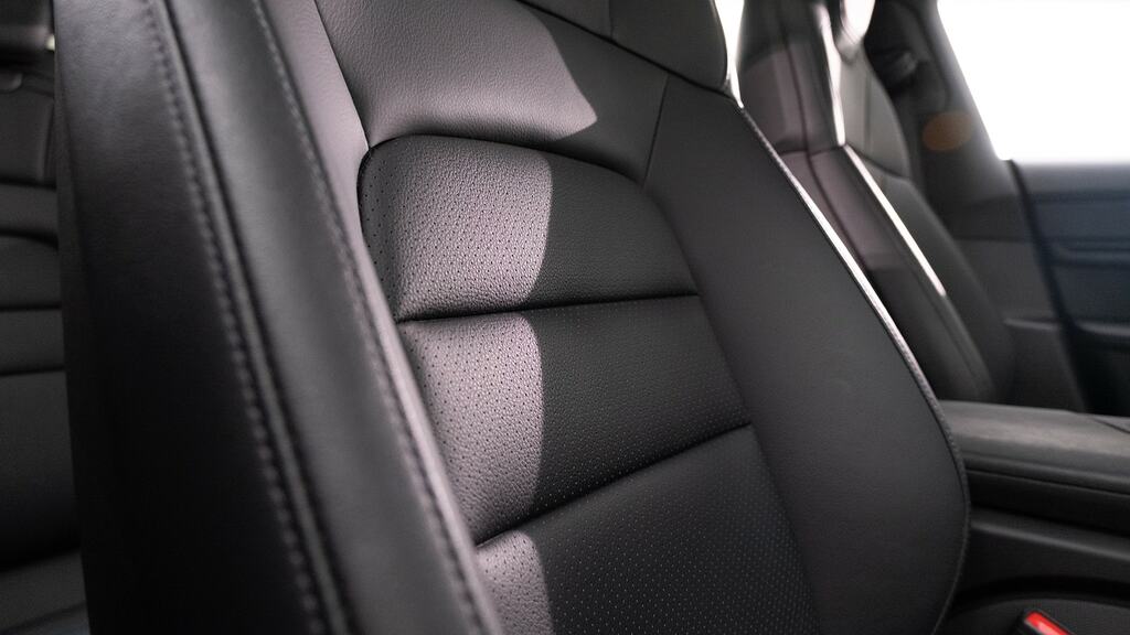 Porsche Taycan Turbo Black #40
