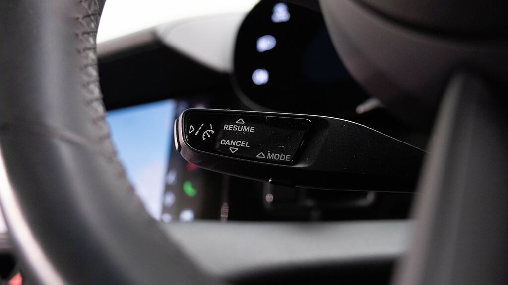 Porsche Taycan Turbo Black #28