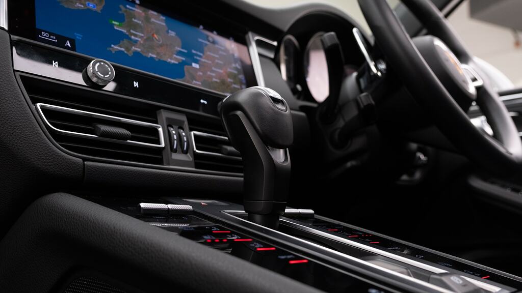 Porsche Macan S Pdk 2023 Silver #12