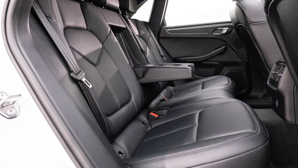 Porsche Macan S Pdk 2023 Silver #48