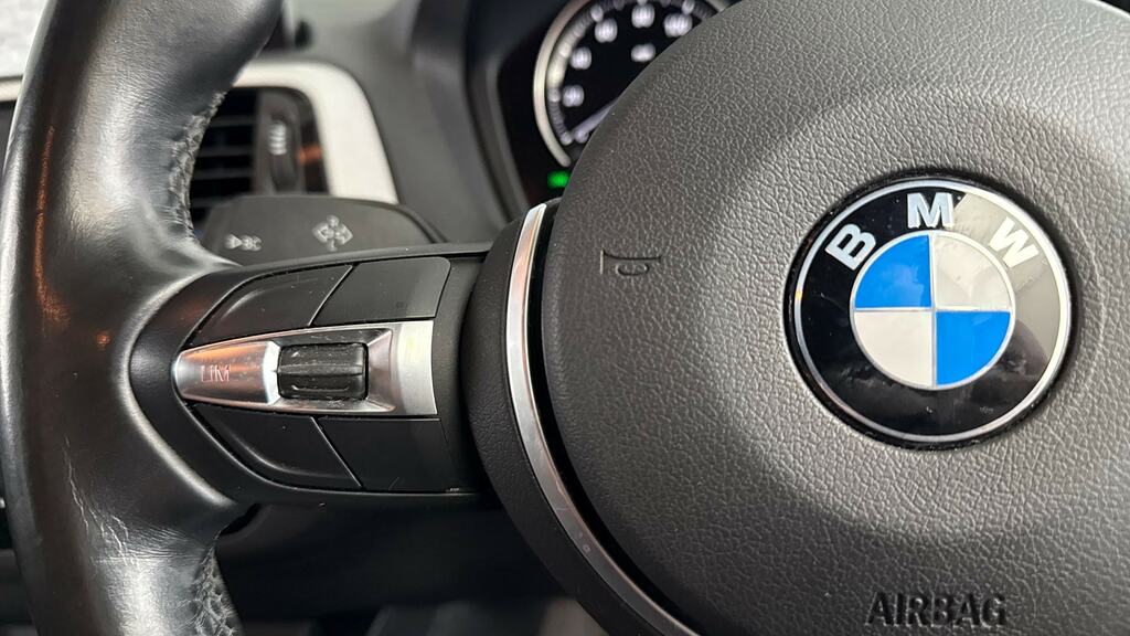BMW 1 Series Hatchback Blue #17