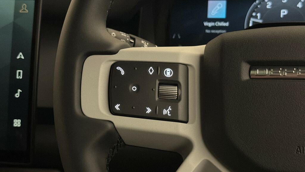 Land Rover Defender 110 X-dynamic Hse Blue #22