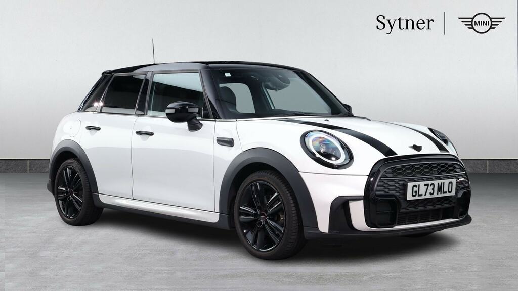 Mini Hatch 1.5 Cooper Sport Premium White
