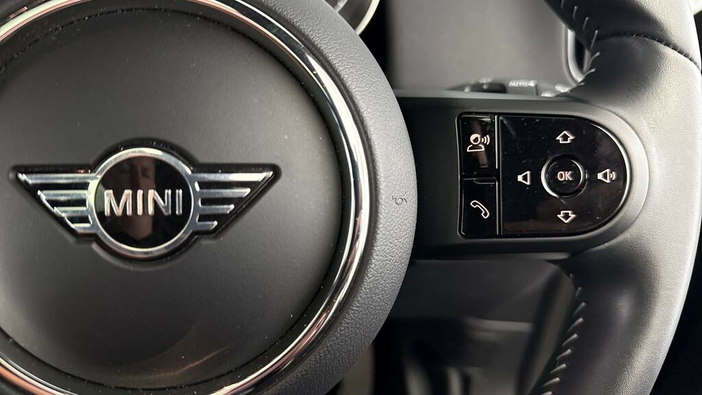 Mini Countryman Cooper Classic Red #18