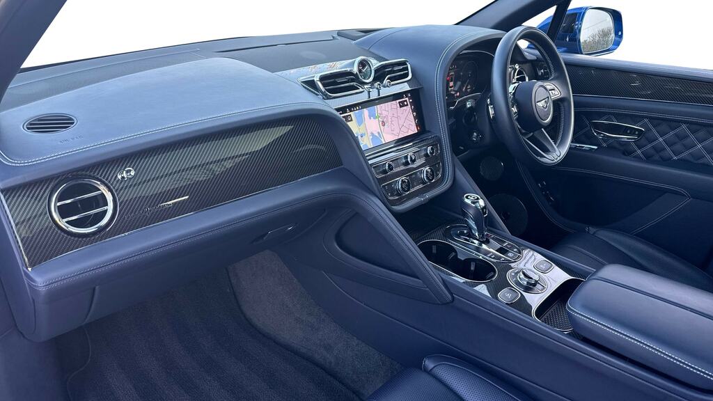 Bentley Bentayga 3.0 V6 Hybrid First Edition Blue #2
