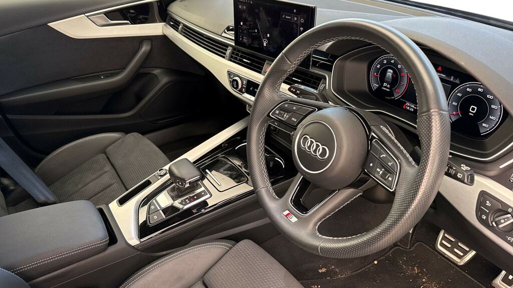 Audi A4 Avant 35 Tfsi S Line S Tronic BT72MWX Blue #6