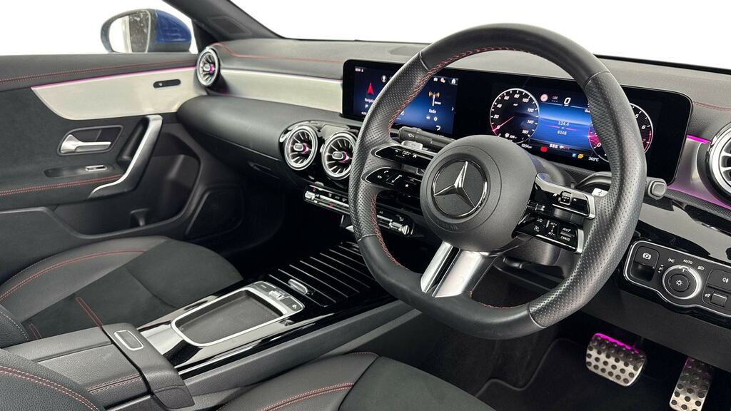 Mercedes-Benz CLA Class Cla 200 Amg Line Executive Tip Blue #3