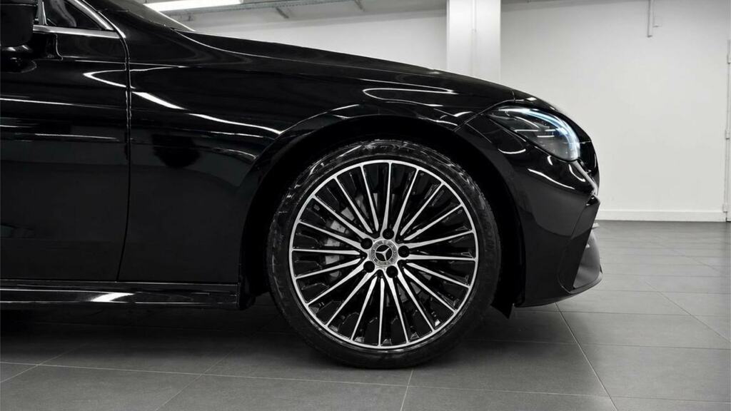 Mercedes-Benz 300 Cle 300 E Premier Edition Coupe Black #8
