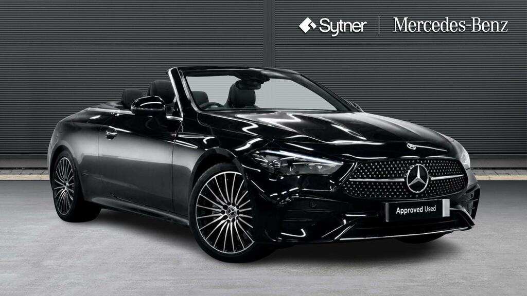 Mercedes-Benz 300 Cle 300 4Matic Amg Line Premium 9G-tronic Black #2
