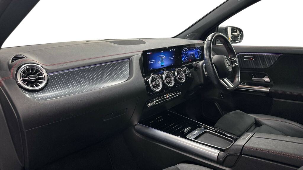 Mercedes-Benz EQA Eqa 350 4Matic Amg Line Premium White #8