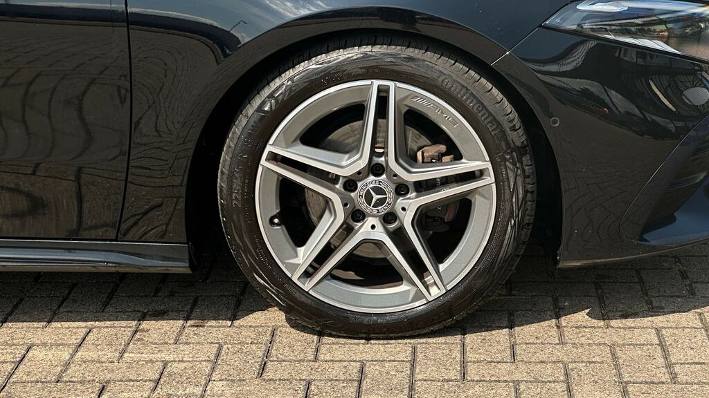 Mercedes-Benz A Class A200d Amg Line Executive KJ23WPV Black #5