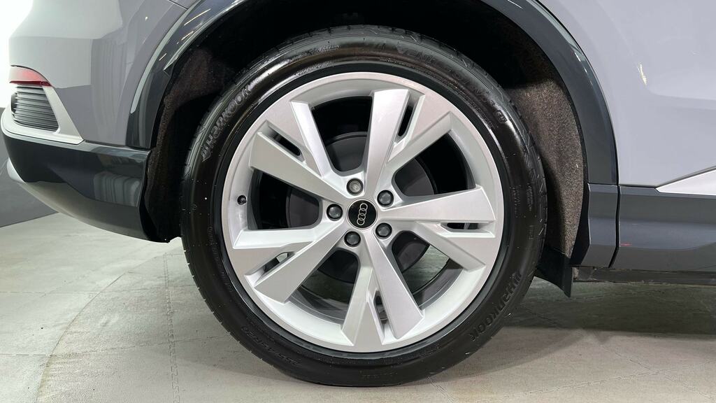 Audi Q4 E Tron 210Kw 45 82Kwh S Line Leather Grey #5