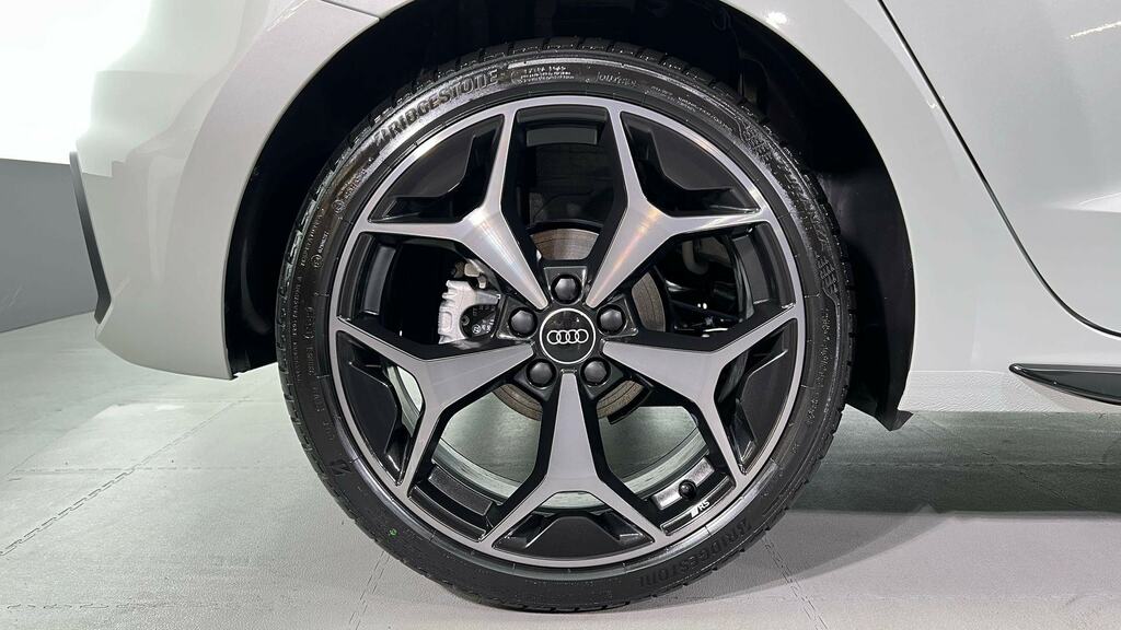 Audi A1 30 Tfsi Black Edition S Tronic Tech Pack FH25CSY Silver #5