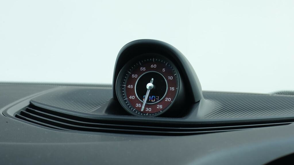 Porsche Taycan Performance Plus 93.4Kwh 4S White #10