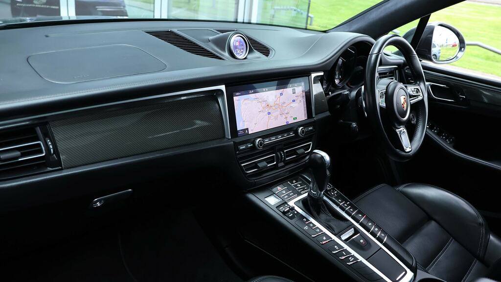 Porsche Macan Turbo Pdk Grey #3