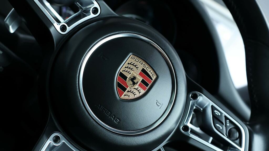Porsche Macan Macan Semi-auto Blue #19