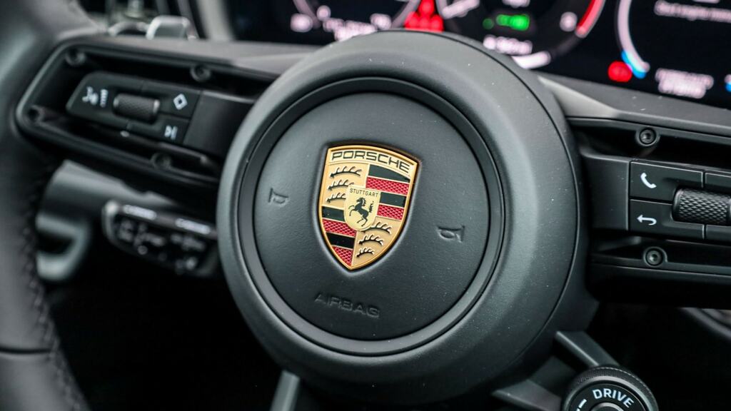 Porsche Cayenne V6 E-hybrid 25.9Kwh Black Edition Tiptronics Euro Grey #21