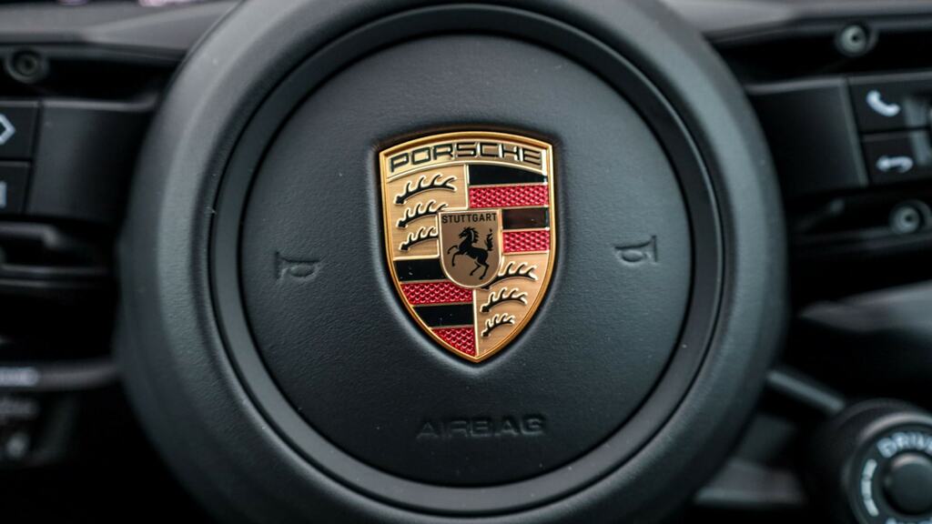 Porsche Cayenne V6 E-hybrid 25.9Kwh Black Edition Tiptronics Euro Grey #26