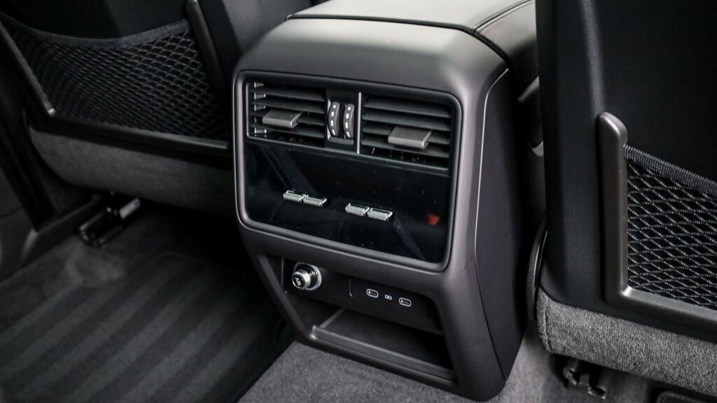 Porsche Cayenne V6 E-hybrid 25.9Kwh Black Edition Tiptronics Euro Grey #30
