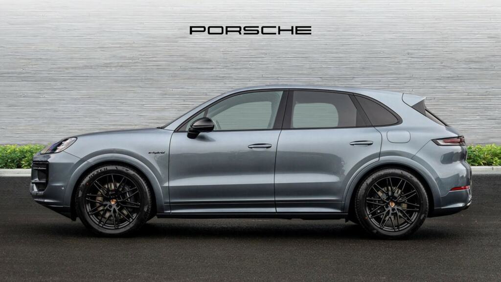 Porsche Cayenne V6 E-hybrid 25.9Kwh Black Edition Tiptronics Euro Grey #7