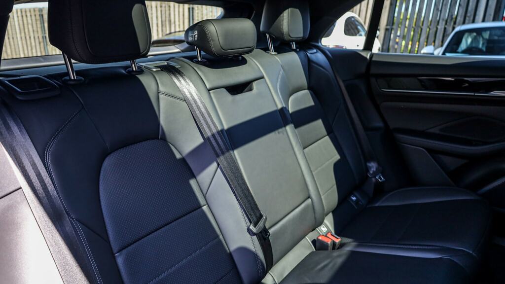 Porsche Macan Pdk Euro 6 Black #26