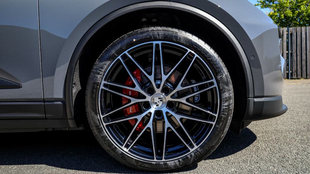 Porsche Macan 380Kw 4S 100Kwh Grey #6