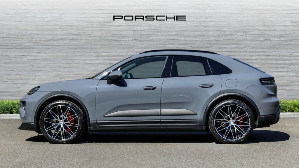 Porsche Macan Pdk Euro 6 Black #7