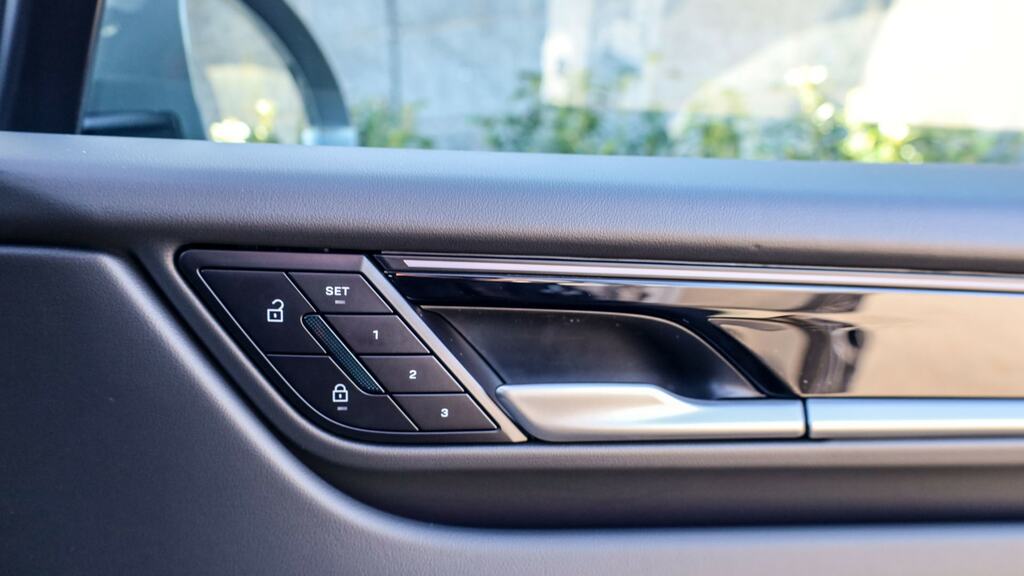 Porsche Macan Pdk Euro 6 Black #25