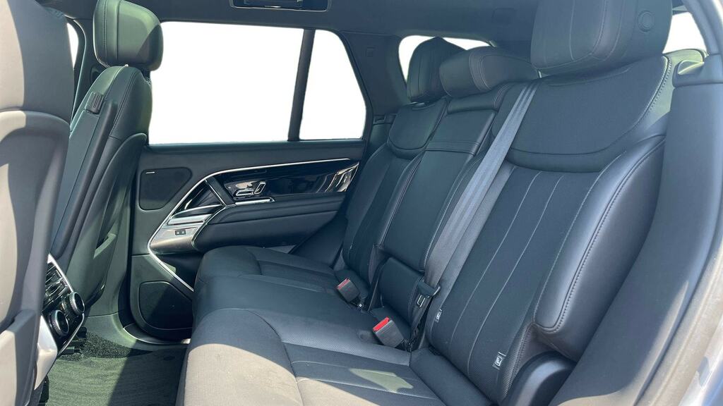 Land Rover Range Rover 3.0 D300 Se DV24PFE Grey #4