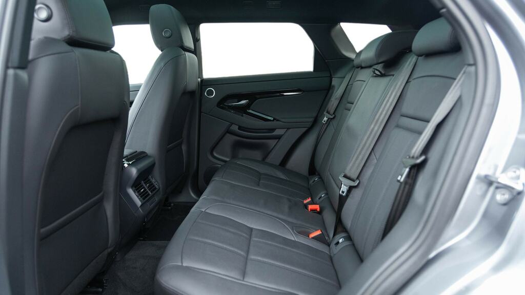 Land Rover Range Rover Evoque 1.5 P270e Dynamic Se Grey #4